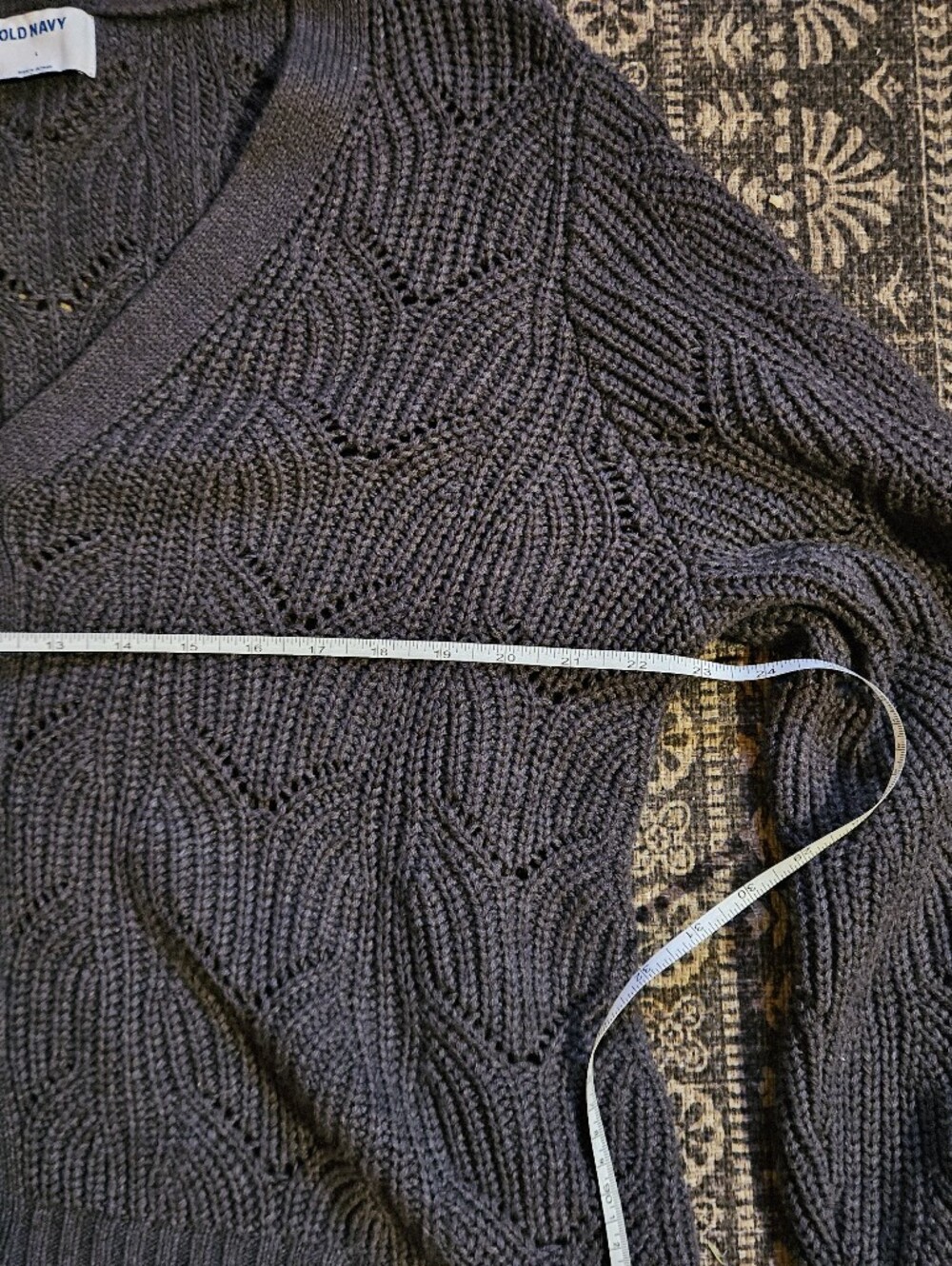 Old Navy Women's Dark Charcoal Cable Knit Button-Front Cardigan - Picture 4 of 5